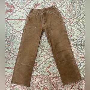 Women’s carhartt work pants 2x30 (I would say it would fit XS)